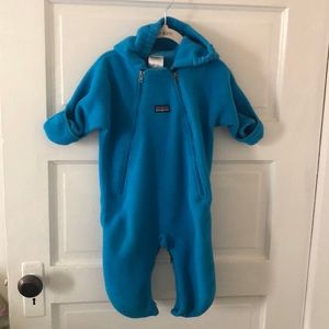 Patagonia baby fleece onesie 6M